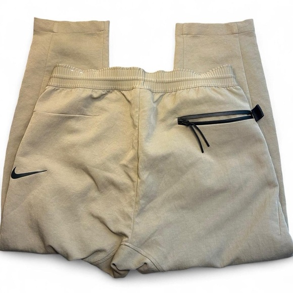 Nike Woven Tech Pants | Men’s Medium | Tan Khaki - Picture 6 of 11
